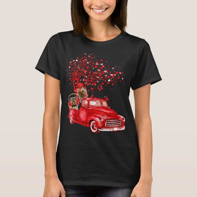 Yorkshire Terrier Riding Lastbil Valentine Butterf T Shirt (Framsida)