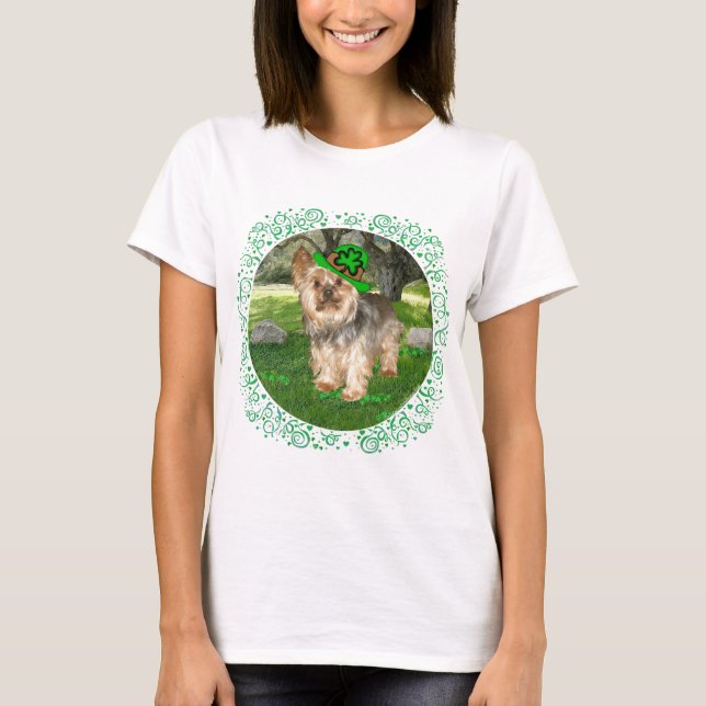 Yorkshire Terrier St Patricks Day T Shirt (Framsida)
