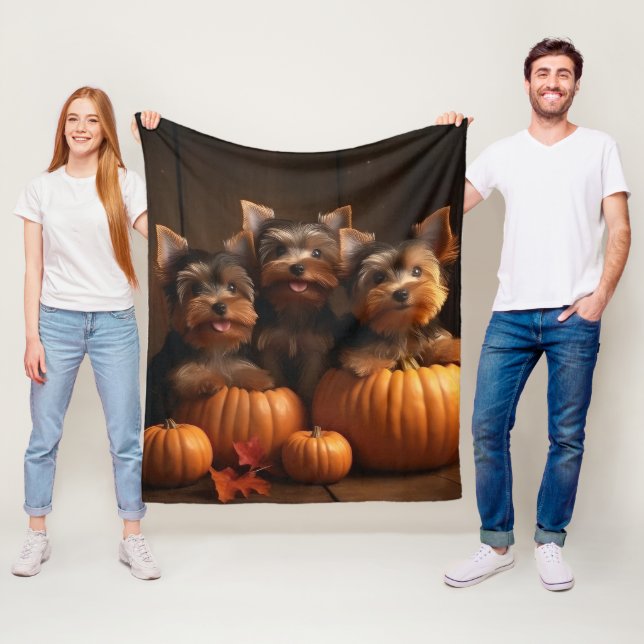 Yorkshire Terrier Valp Höstglädje Pumpa Fleecefilt (På plats)