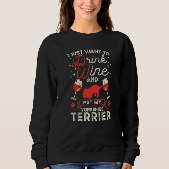 Yorkshire Terrier Wine Yorkshire Terrier   T Shirt (Framsida)