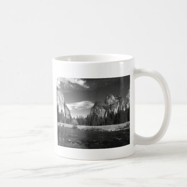 Yosemite Ca halv kupol B&W Kaffemugg (Höger)