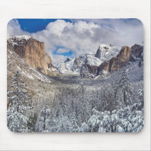 Yosemite dal i snö musmatta