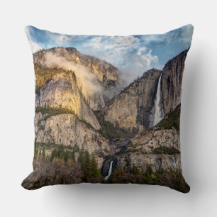 Yosemite Falls naturskön, Kalifornien Kudde