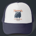 Yosemite Grizzly Bear California National Park Keps<br><div class="desc">Redo att ge dig i väg till äventyr utanför dörren? Yosemite nationalpark t-shirt är ett val av perfekt. Med en djärv svart björn och ett kuperat skogslandskap kommer den här skjortan att inspirera dig att utforska och anamma naturen. Släpp ut din inre exploatör och missa inte chansen att ta in...</div>
