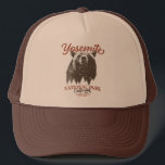 Yosemite Grizzly Bear California National Park Keps<br><div class="desc">Redo att ge dig i väg till äventyr utanför dörren? Yosemite nationalpark t-shirt är ett val av perfekt. Med en djärv svart björn och ett kuperat skogslandskap kommer den här skjortan att inspirera dig att utforska och anamma naturen. Släpp ut din inre exploatör och missa inte chansen att ta in...</div>