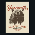 Yosemite Grizzly Bear California National Park Poster<br><div class="desc">Redo att ge dig i väg till äventyr utanför dörren? Yosemite nationalpark t-shirt är ett val av perfekt. Med en djärv svart björn och ett kuperat skogslandskap kommer den här skjortan att inspirera dig att utforska och anamma naturen. Släpp ut din inre exploatör och missa inte chansen att ta in...</div>