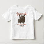 Yosemite Grizzly Bear California National Park T Shirt<br><div class="desc">Redo att ge dig i väg till äventyr utanför dörren? Yosemite nationalpark t-shirt är ett val av perfekt. Med en djärv svart björn och ett kuperat skogslandskap kommer den här skjortan att inspirera dig att utforska och anamma naturen. Släpp ut din inre exploatör och missa inte chansen att ta in...</div>