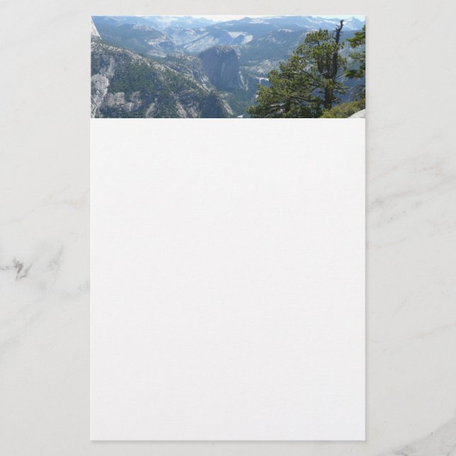 Yosemite Mountain View i Yosemite National Park Brevpapper (Framsida)