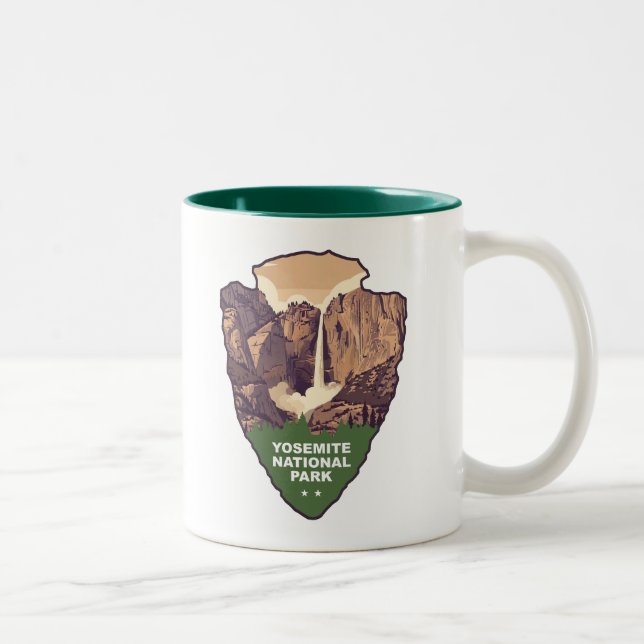 Yosemite National Park Bridalveil Fall Arrowhead Två-Tonad Mugg (Höger)