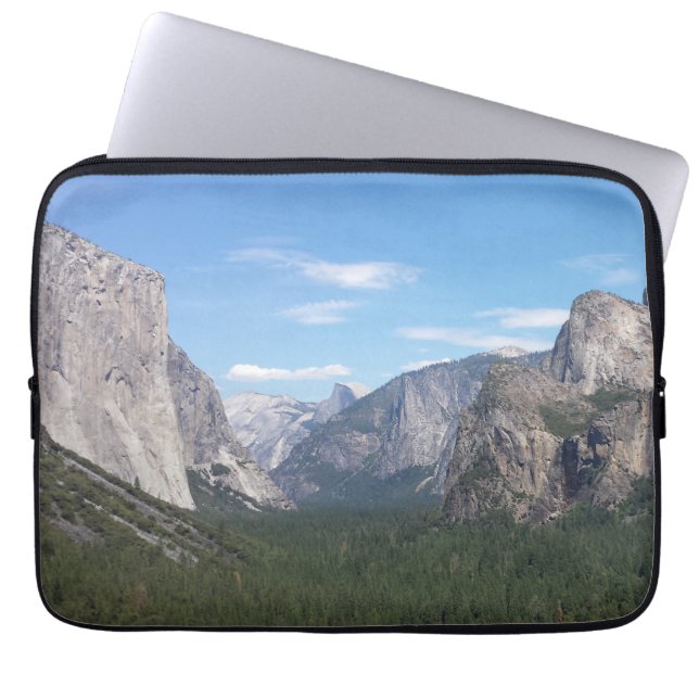 Yosemite National Park Mountain Valley Scenia Laptop Fodral (Framsidan)