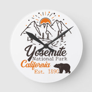 Yosemite nationalpark bär minimalistiskt berg rund klocka