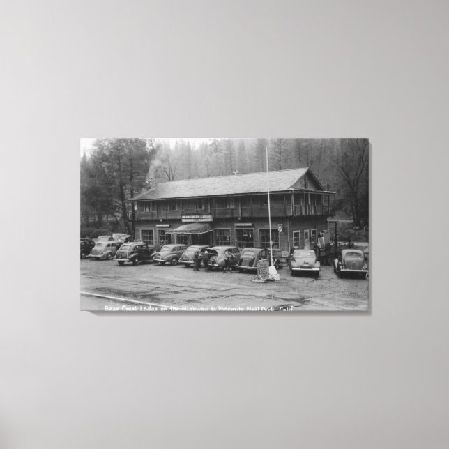 Yosemite nationalpark Bear Bäck Lodge Canvastryck (Framsida)