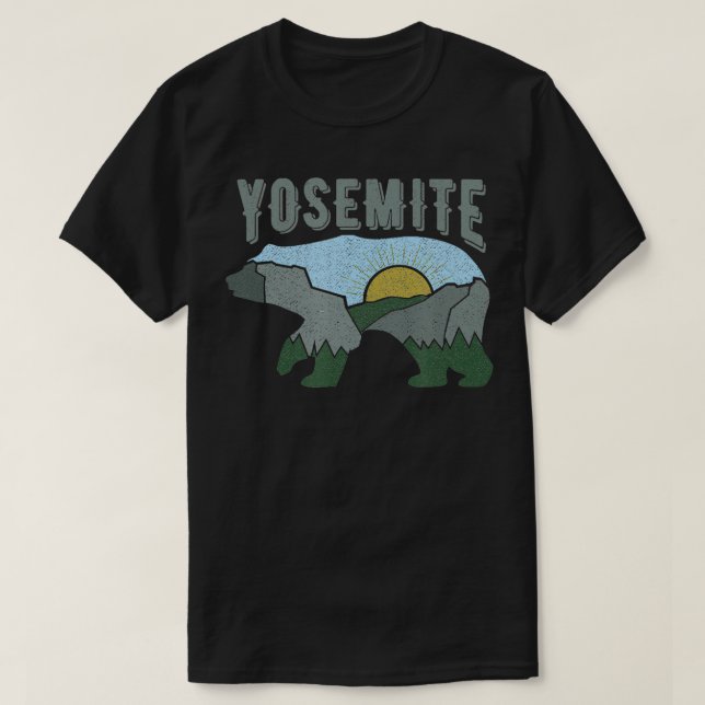 Yosemite nationalpark med Bear Äventyr Life T Shirt (Design framsida)
