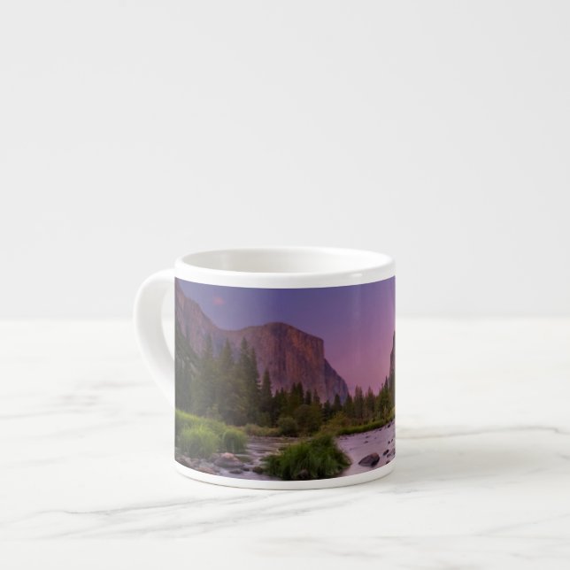 Yosemite nationalpark på skymningen espressomugg (Framsida vänster)