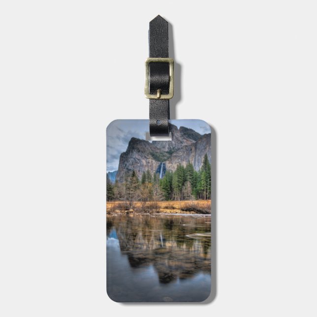 Yosemite sceniska nedgångar bagagebricka (Vertikal Framsida)