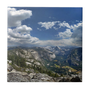 Yosemite Valley och halv Dome från Eagle-toppen Kakelplatta