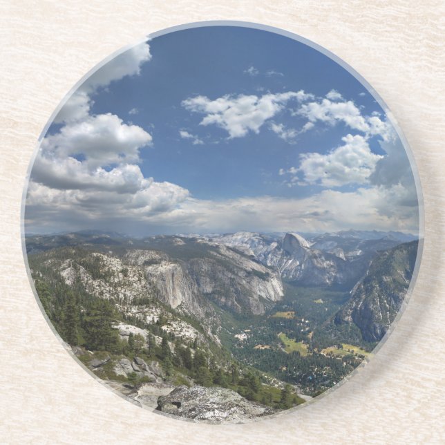 Yosemite Valley och halv Dome från Eagle-toppen Underlägg (Framsidan)