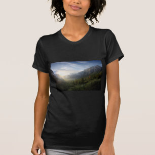 Yosemite Valley Sunrise från inspirationspunkt T Shirt