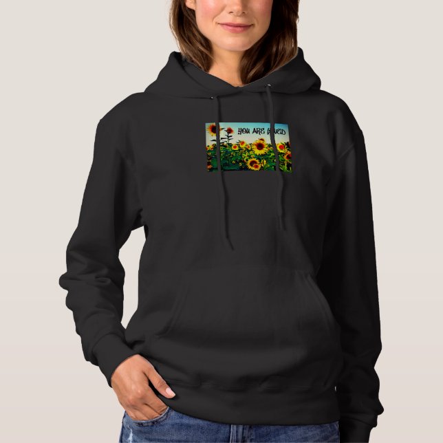 You are loved Sunflowers T Shirt (Framsida)