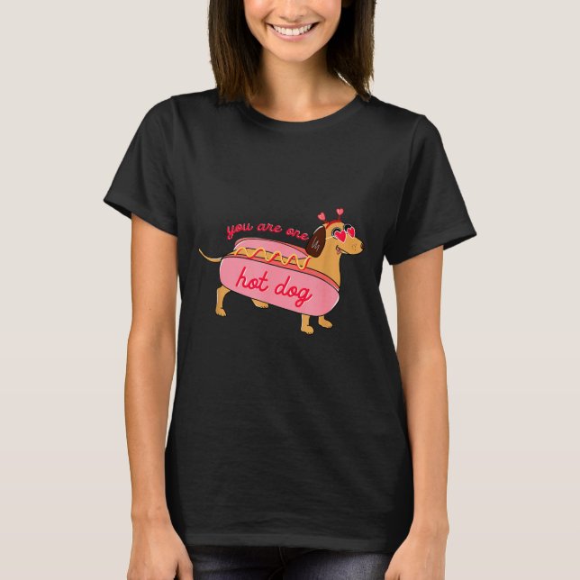You Are One Hot Dog Dachshund Valentines Heart Gle T Shirt (Framsida)
