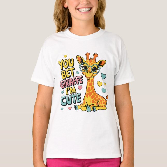 You Bet Giraffe I’m Cute – Funny Kawaii Animal Pun T Shirt (Framsida)