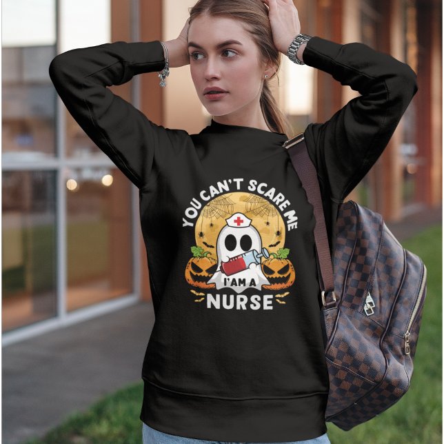 You Can't Scare Me I'am a Nurse Halloween  T Shirt (Skapare uppladdad)