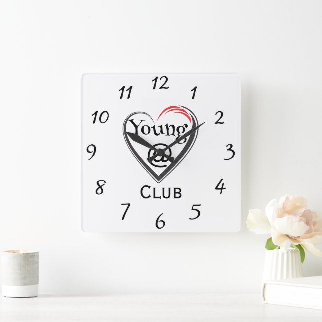 Young at Heart Club Clock Fyrkantig Klocka (Hem)