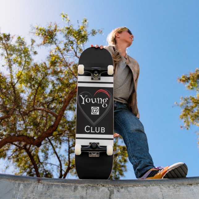 Young at Heart Club Skateboard (Utomhus 1)
