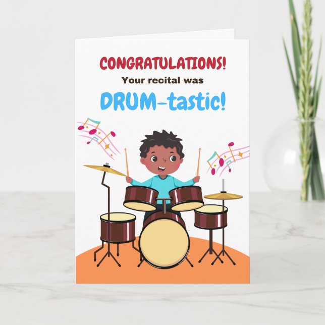 Young Boy Grattiss Drum Skäl Cute Kort (Framsida)