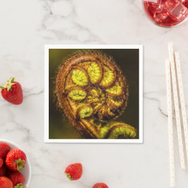 Young Fern Lövs Pappersservett