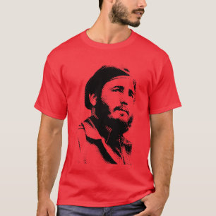 Young Fidel med en drömmande stil t-shirt