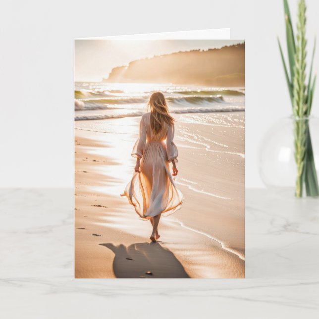 Young Woman Walking the Beach Kort (Framsida)