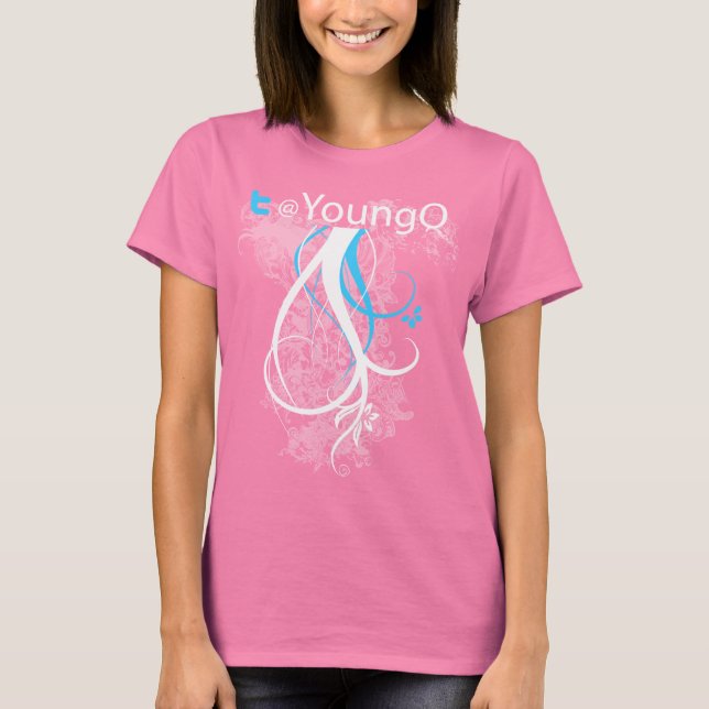 YoungQ Dam Petite T-Shirt (Framsida)