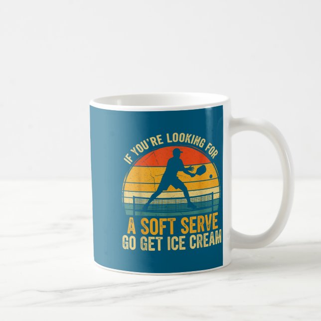 You're If Looking Soft Player Serve Pickleball Fun Kaffemugg (Höger)