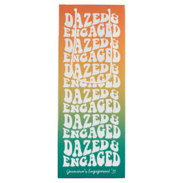 Yr i chock och förlovad Retro text