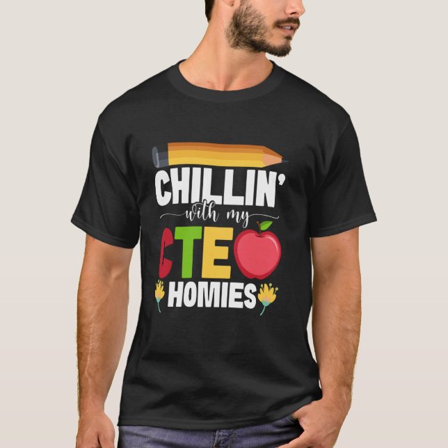 Yrkes- och teknisk utbildningslärare Chillin' C T Shirt (Framsida)