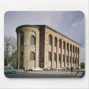 Yttre beskåda av Aulaen Palatina, byggd c.310 Musmatta