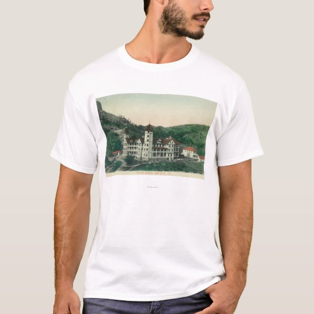 Yttre beskåda av den Tuscan SpringsRed bluffen, CA T Shirt (Framsida)