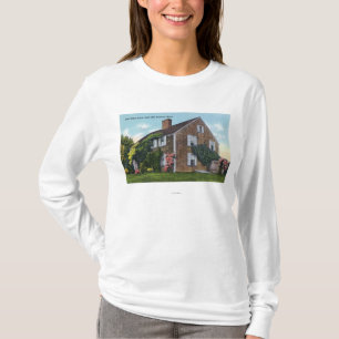 Yttre beskåda av det John Alden huset T Shirt