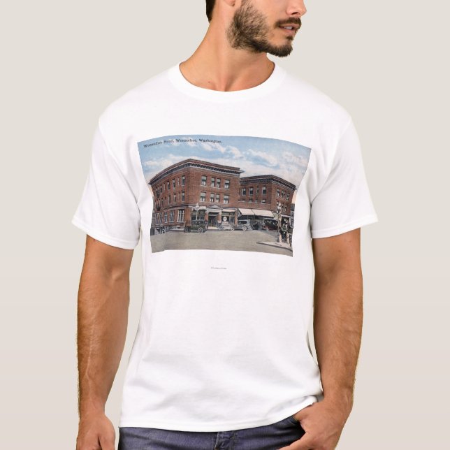 Yttre beskåda av det Wenatchee hotellet Tee Shirt (Framsida)