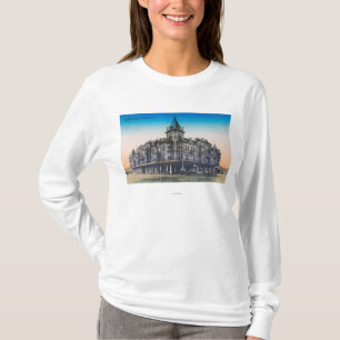 Yttre beskåda av Hughes HotelFresno, CA T Shirt