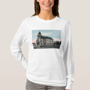 Yttre beskåda av östlig sida skolar Bldg Tee