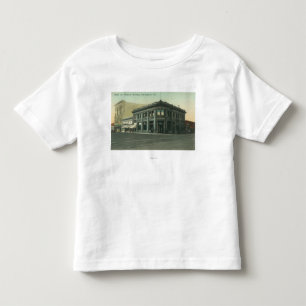 Yttre beskåda av packa ihop och det Masonic Tee Shirt
