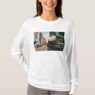 Yttre beskåda av salongTheatre på 5th Tee Shirt