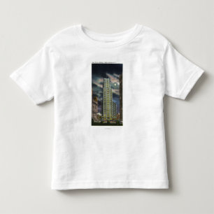 Yttre beskåda av statlig tornbyggnad på natten tee shirt