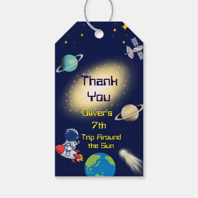 Yttre rymden födelsedag – Astronaut, Raket, Galax Presentetikett (Framsidan)
