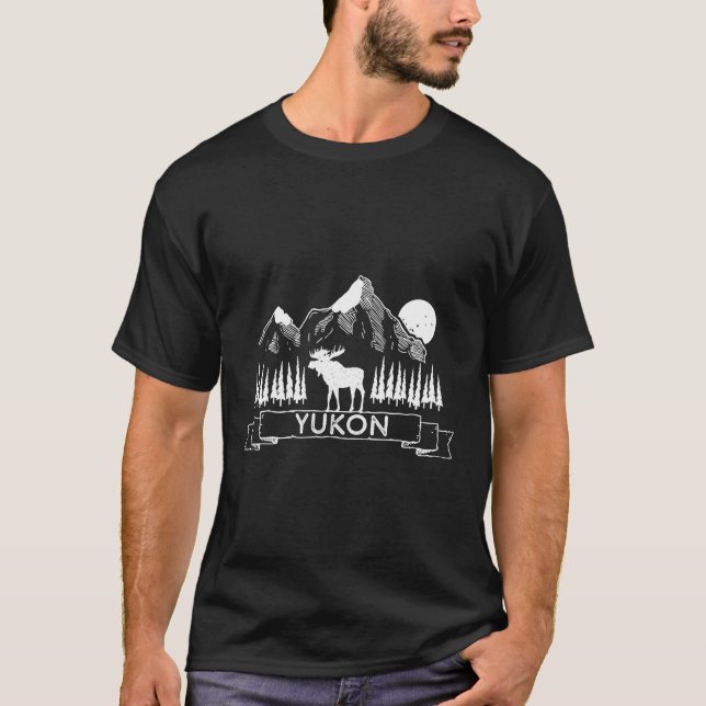 Yukon Canada Mountain Moose Yukon Kanada T Shirt (Framsida)