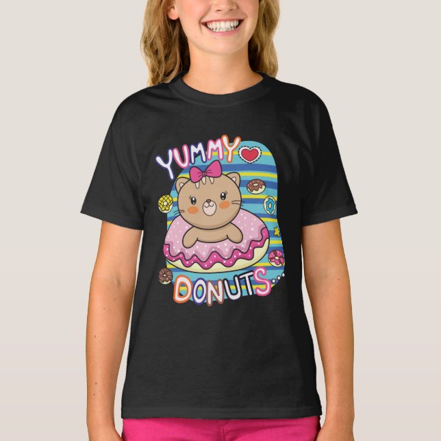 Yummy Donuts Baby Cat Cute Girl T Shirt (Framsida)