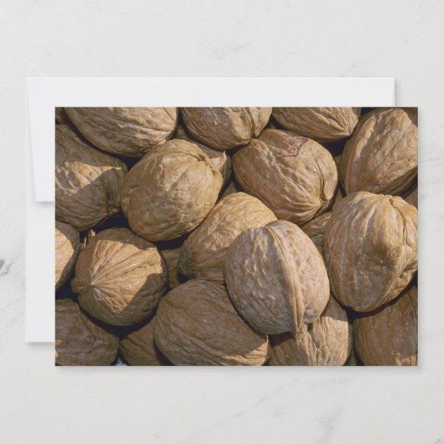 Yummy Walnut (Framsida)