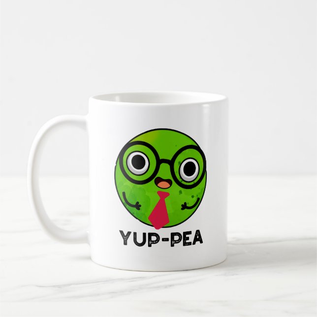 Yup-pea Funny Yuppie Veggie Pea Pun Kaffemugg (Vänster)